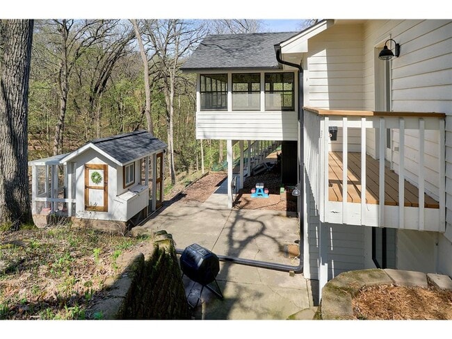 Foto del edificio - 1832 Essex Rd