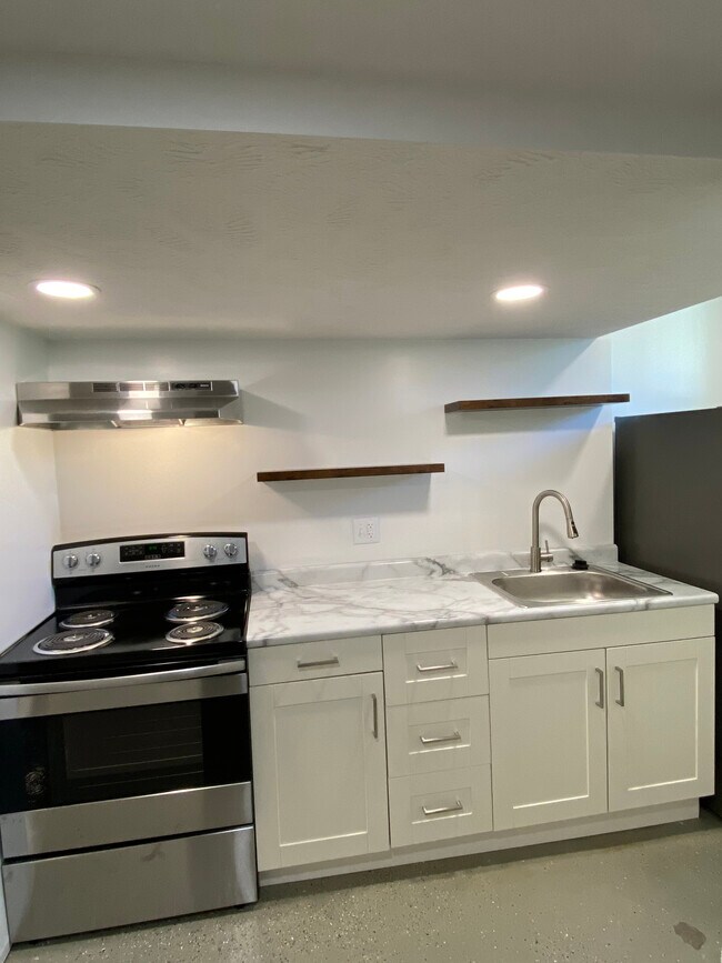 Foto del edificio - 3601 Davenport St