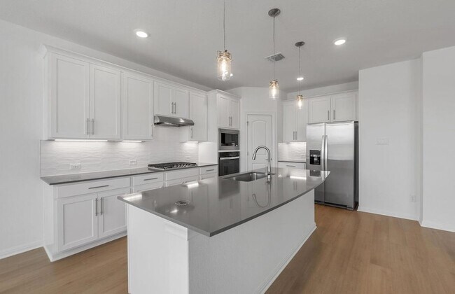 Building Photo - 140 Inlet Ln