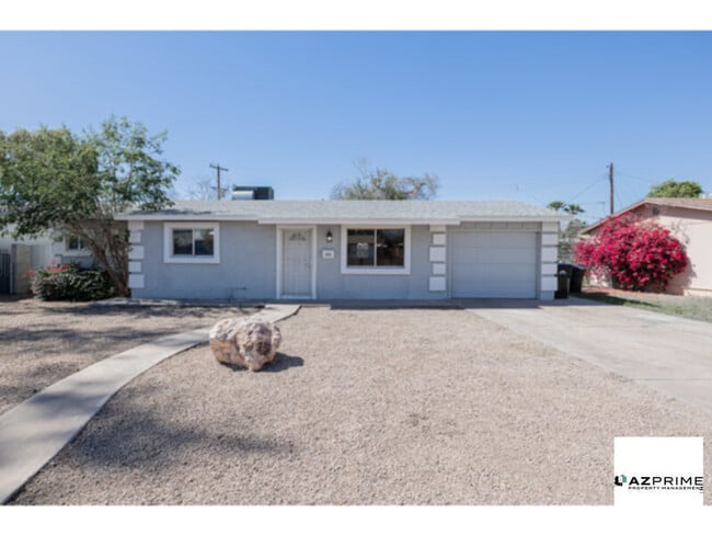 Photo - Stylish 3/2 Mesa House!