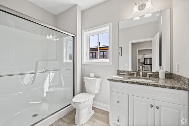 1 habitación, 1 baño, 773 pies cuadrados, baño - Cedar Village at Minerva Square