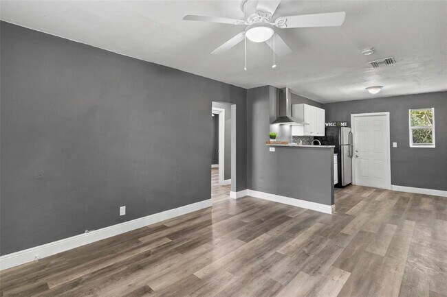 Foto del edificio - 229 NW 4th Ave