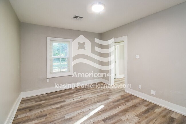 Foto del edificio - 1820 NW 14th St