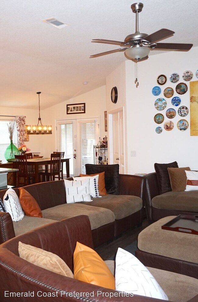 Foto del edificio - 4 br, 2 bath House - 6299 Post Oak Ln.