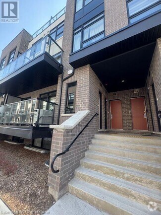 Building Photo - 1593 Rose Way