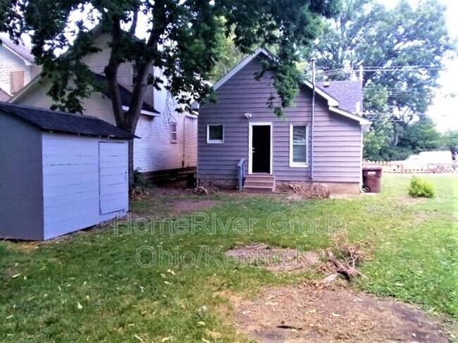 Building Photo - 1718 Flemming Rd