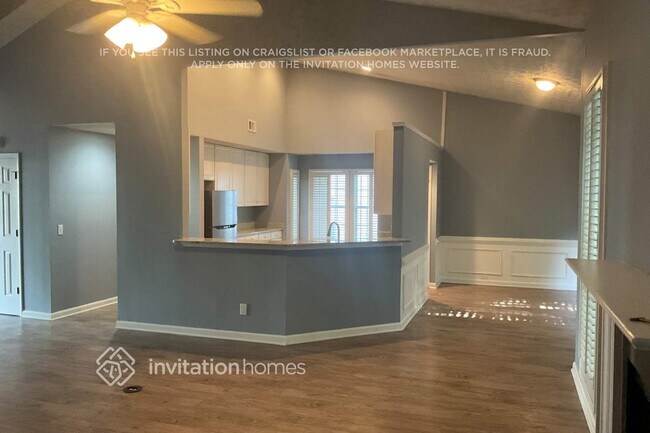 Building Photo - 2094 Corsica Way SW