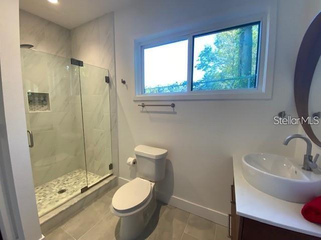 Foto del edificio - 2428 Lotafun Ave