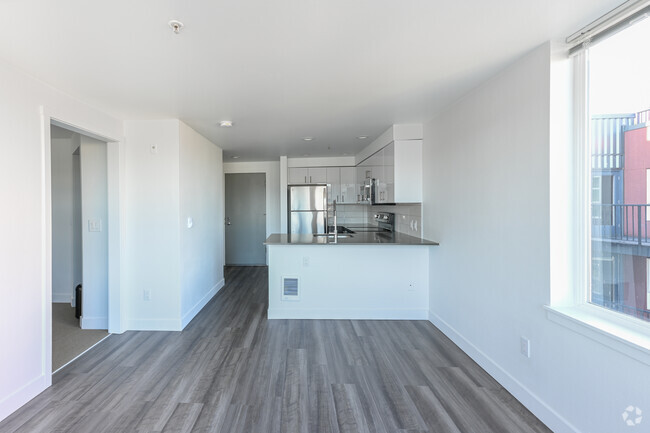 1BR, 1BA - 475SF - Lake Union Tower