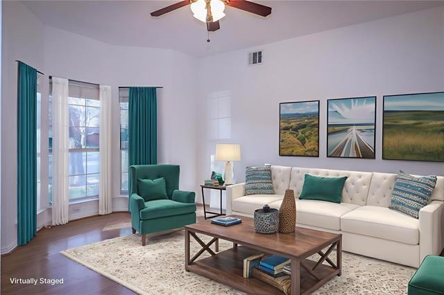 Foto del edificio - 504 Renfro Ct