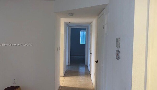 Building Photo - 20850 SW 87th Ave