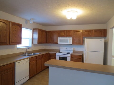 Foto del edificio - 4 BR Greenwood IN