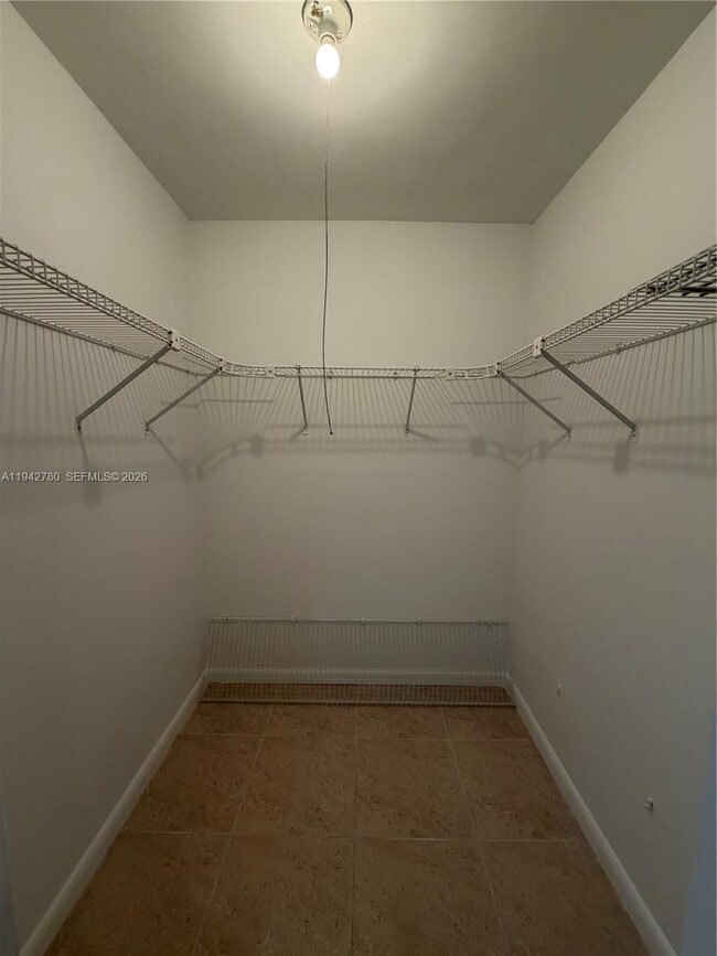 Building Photo - 12 Royal Palm Way