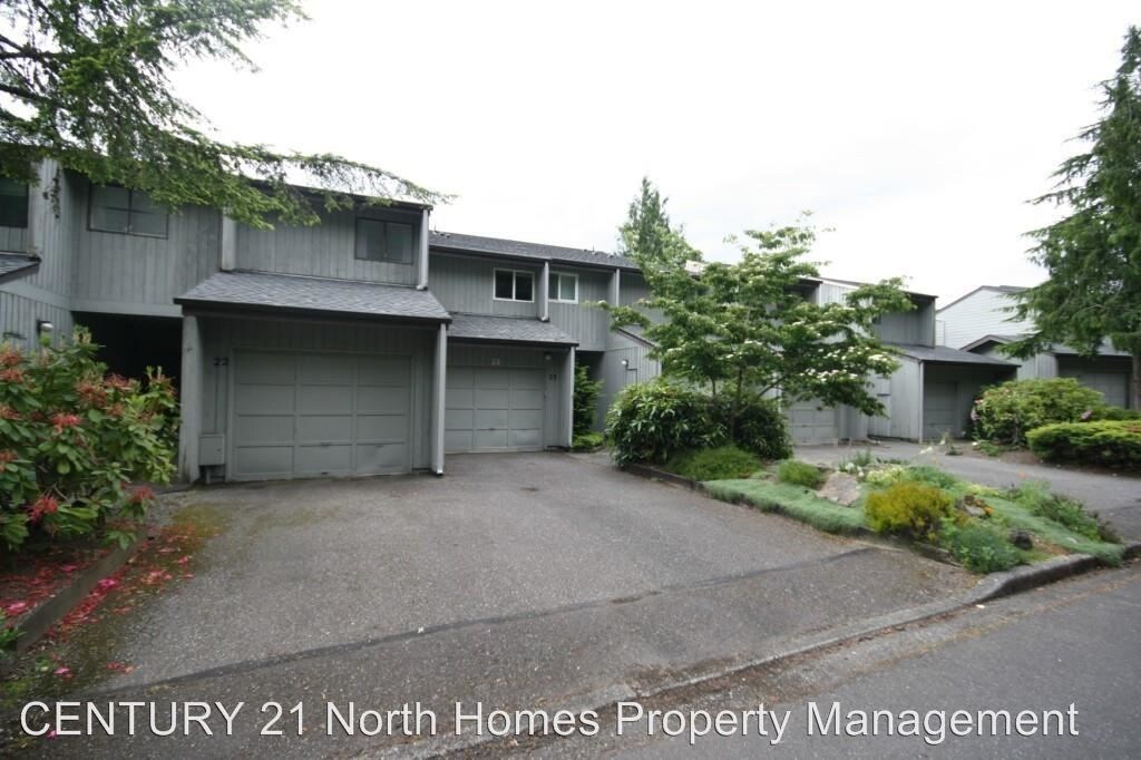 Primary Photo - 1 Lake Louise Dr
