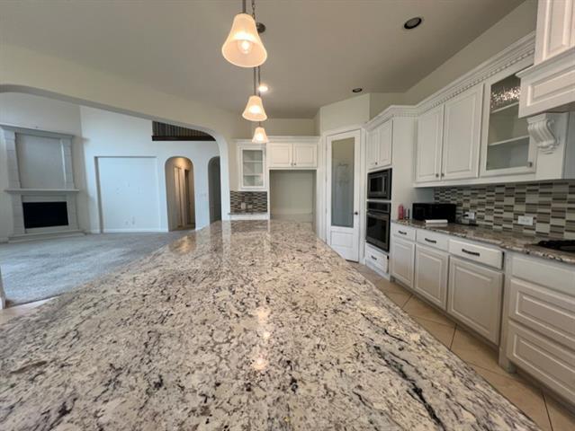 Foto del edificio - 13226 Allenwood Ave