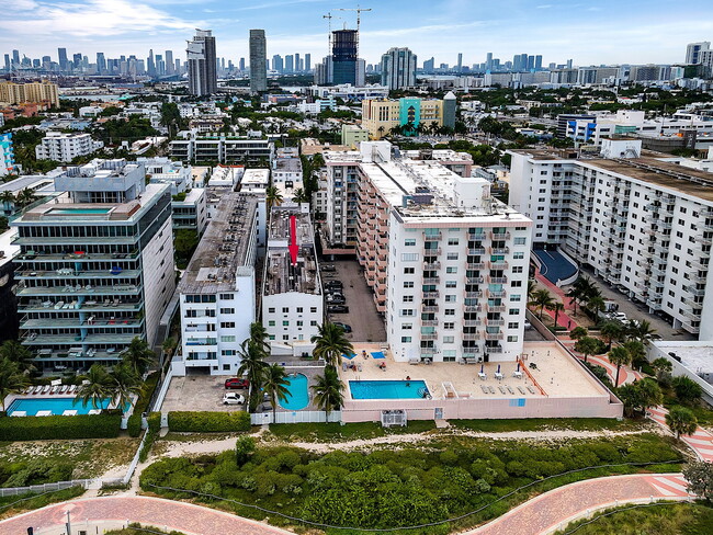 335 Ocean Drive Miami Beach