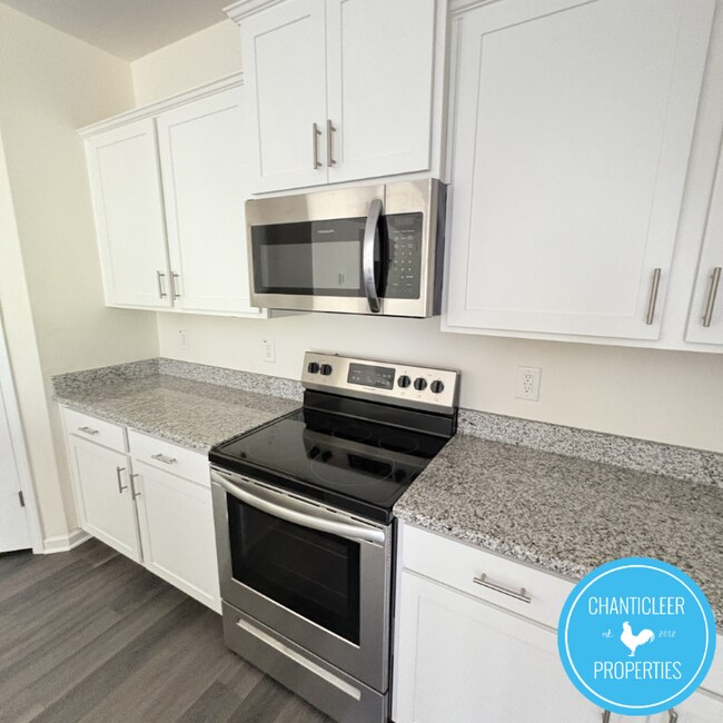 Foto del edificio - 3318 Slippery Elm Dr