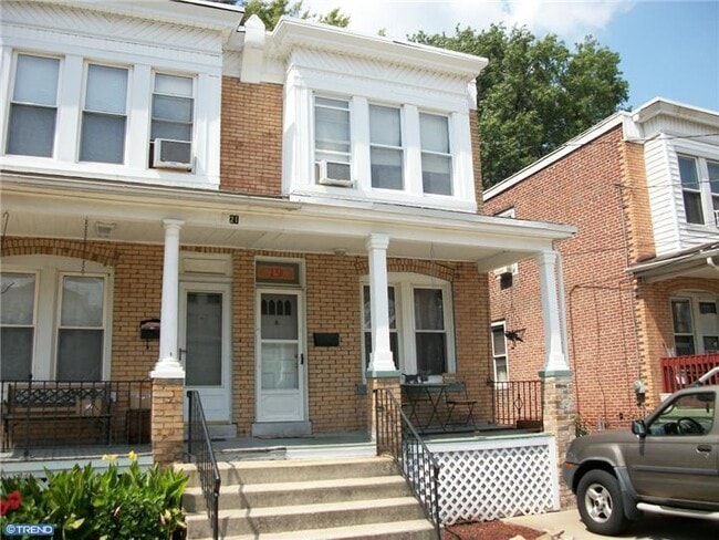 Building Photo - 19 Wynnewood Avenue Building Photo - 19 Wynnewood Avenue