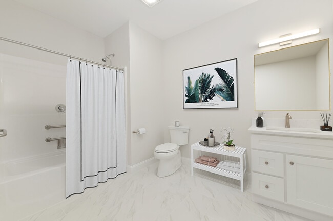 Building Photo - David @ 775