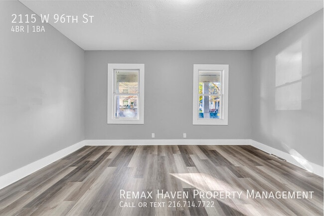 Foto del edificio - 2115 W 96th St