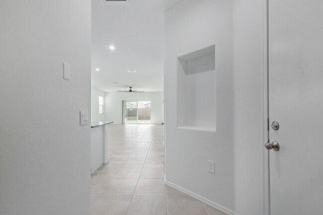 Foto del edificio - Beautiful 5-Bed Dream Home in The Village at Copper Basin