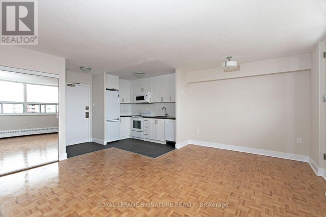 Photo du bâtiment - 1500 Bathurst St