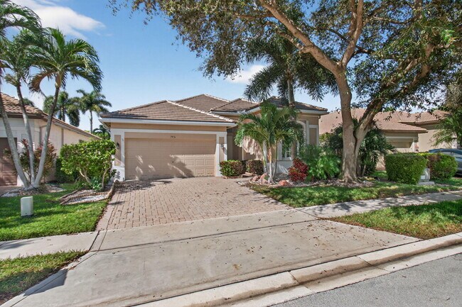 Foto del edificio - 7976 Monarch Ct