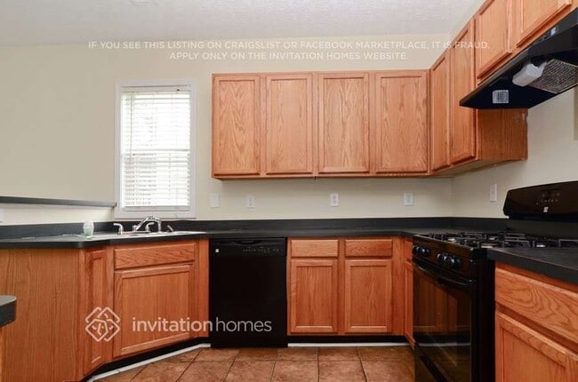 Foto del edificio - 7331 Copperbend Ct SE