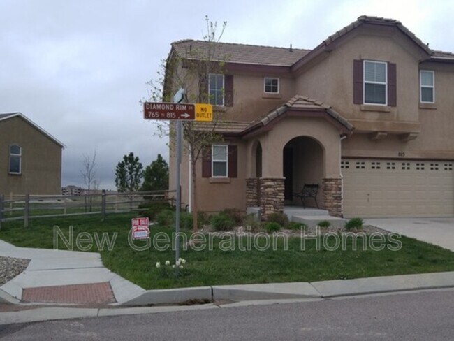 Building Photo - 815 Diamond Rim Dr