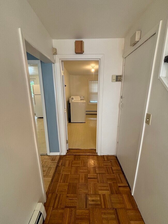 Foto del edificio - 164 Bowen St