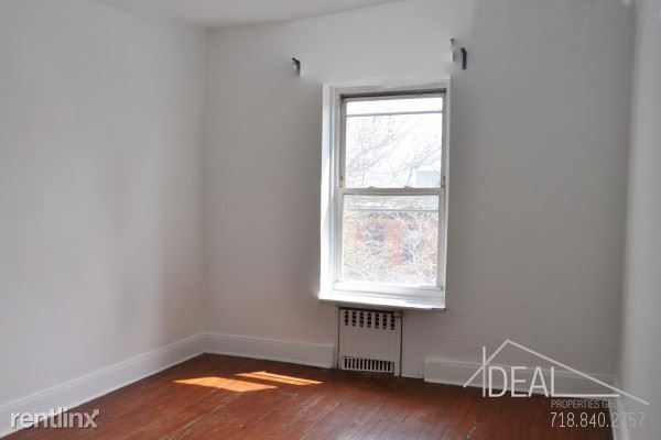 Fotografía del edificio - 179 Luquer St