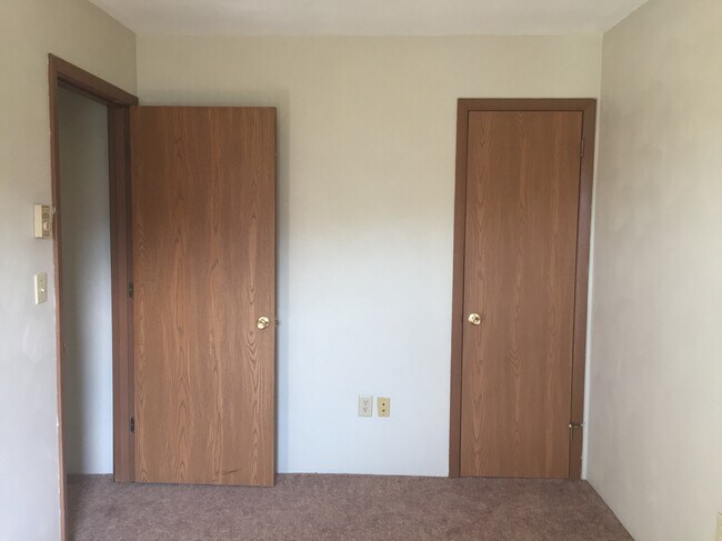 Foto del edificio - 2121 1st Street