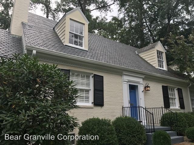 Primary Photo - 3 br, 2.5 bath House - 303 Sunset Dr