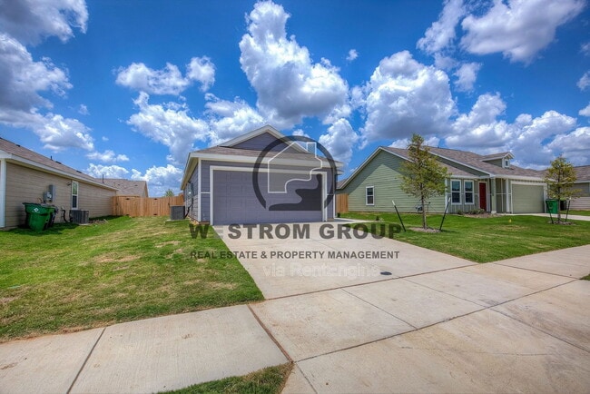 Photo - 11831 Arkoma Dr House