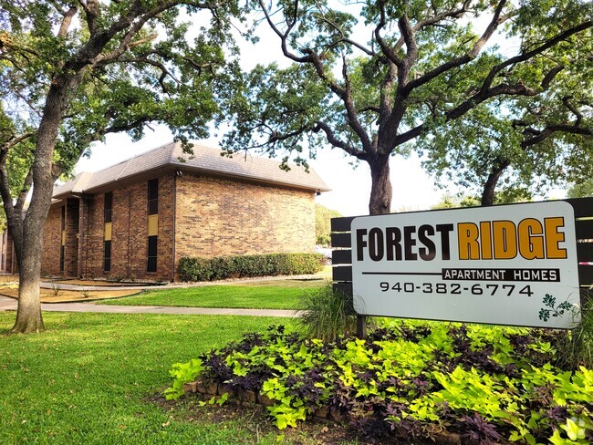 Forest Ridge Sign - Forest Ridge Apartments