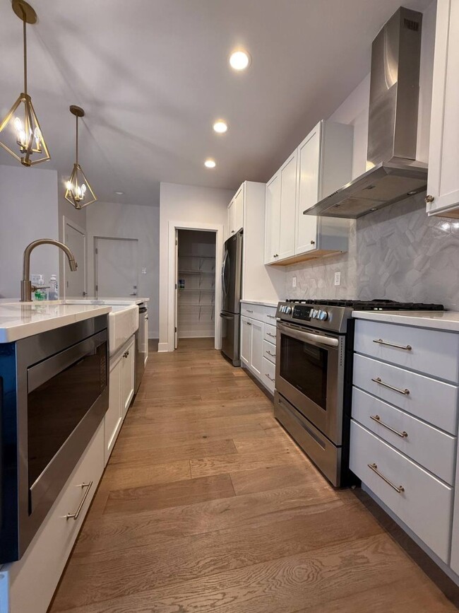 Foto del edificio - Beautiful 4BR/3.5BA Home in Granger – Spacious & Updated!