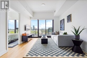 Building Photo - 36 Brentcliffe Rd