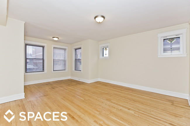 Foto del edificio - 4128 N Pulaski Rd