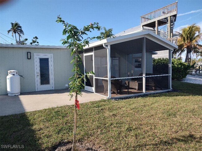 Foto del edificio - 2585 Third St