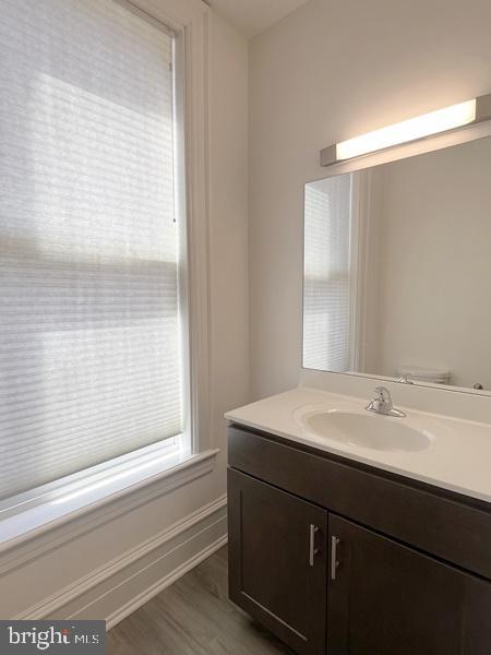 Foto del edificio - 19 N Duke St