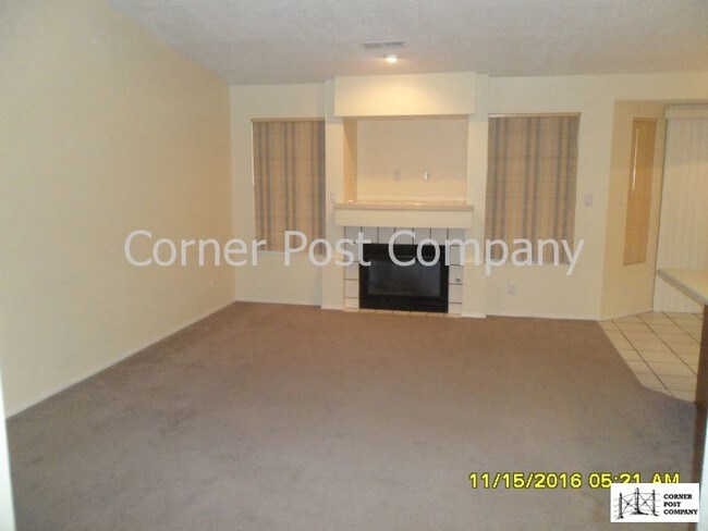Building Photo - Single Story 3 bedroom home