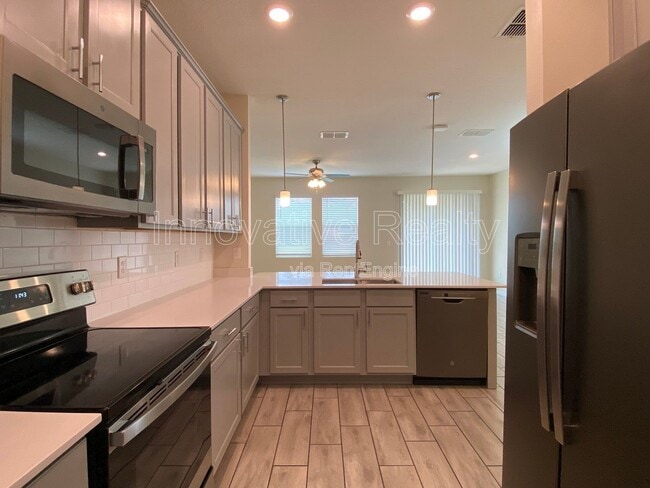 Building Photo - 9348 Tecumseh Dr