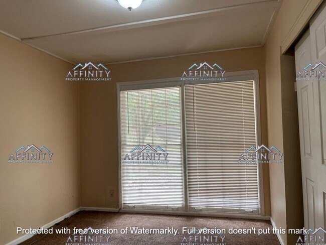 Foto del edificio - 3733 Lindsey Drive Macon, Ga 4x1.5 home