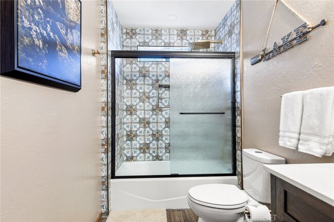 Foto del edificio - 26336 Walnut Hills Dr