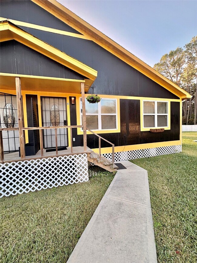 Foto del edificio - 9822 Candy Ct