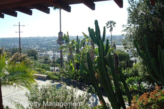 Building Photo - 3 br, 2 bath House - 1841 Helix Street