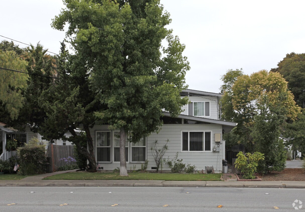 Foto del edificio - 1410 Jefferson Ave