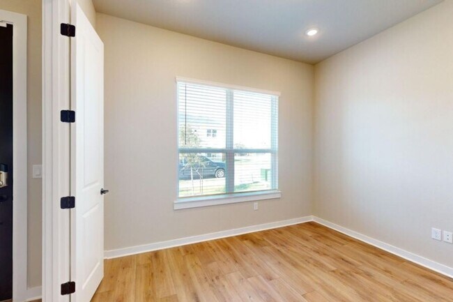 Foto del edificio - 3624 Prosper Rd