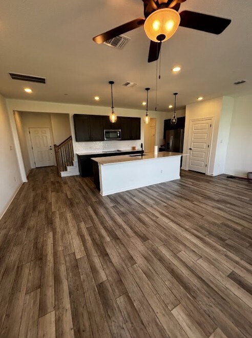 Foto del edificio - 2725 Woodall Dr