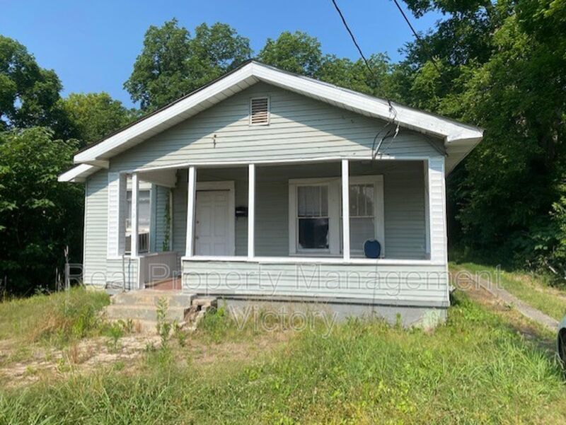 Primary Photo - 1242 Huron St